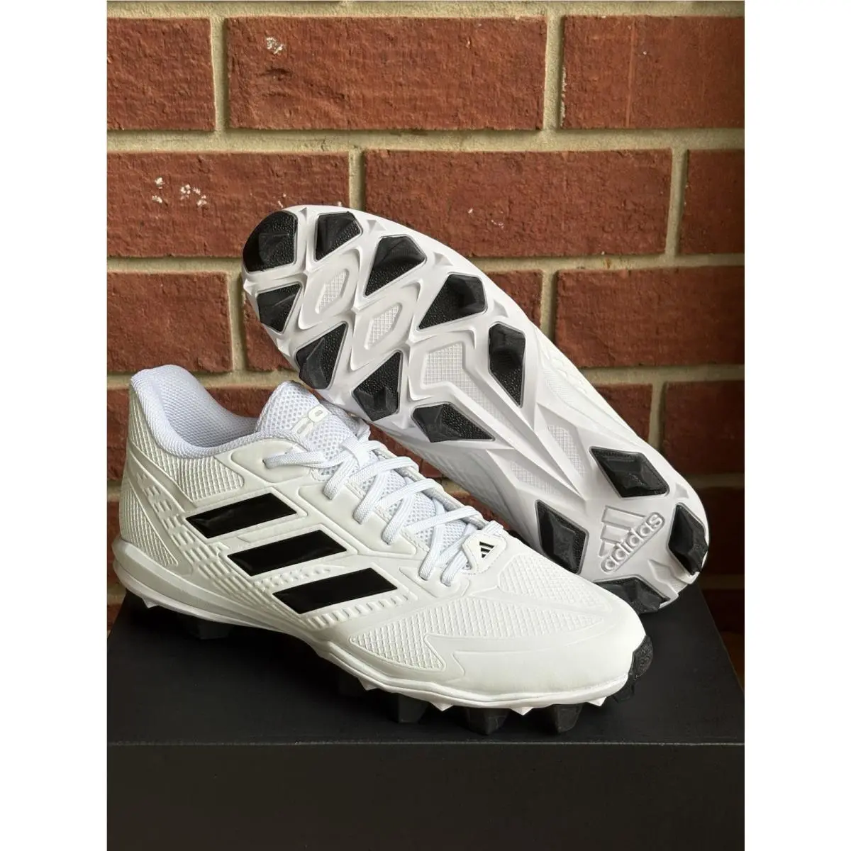Adidas shoes - adidas Icon 8 - Icon - JQ2562 - White 1
