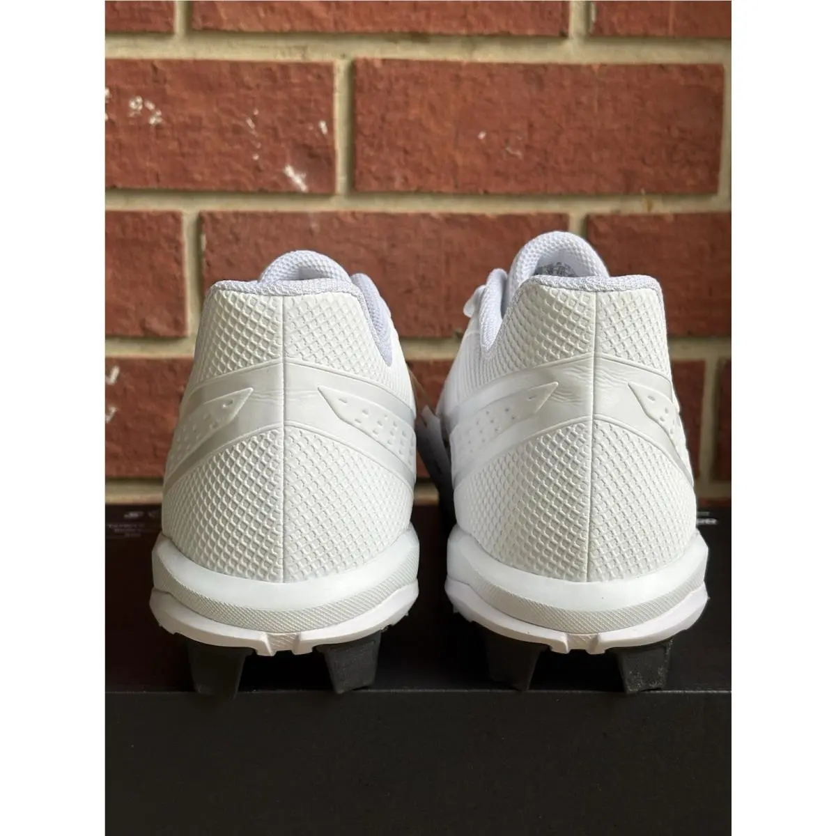 Adidas shoes - adidas Icon 8 - Icon - JQ2562 - White 2