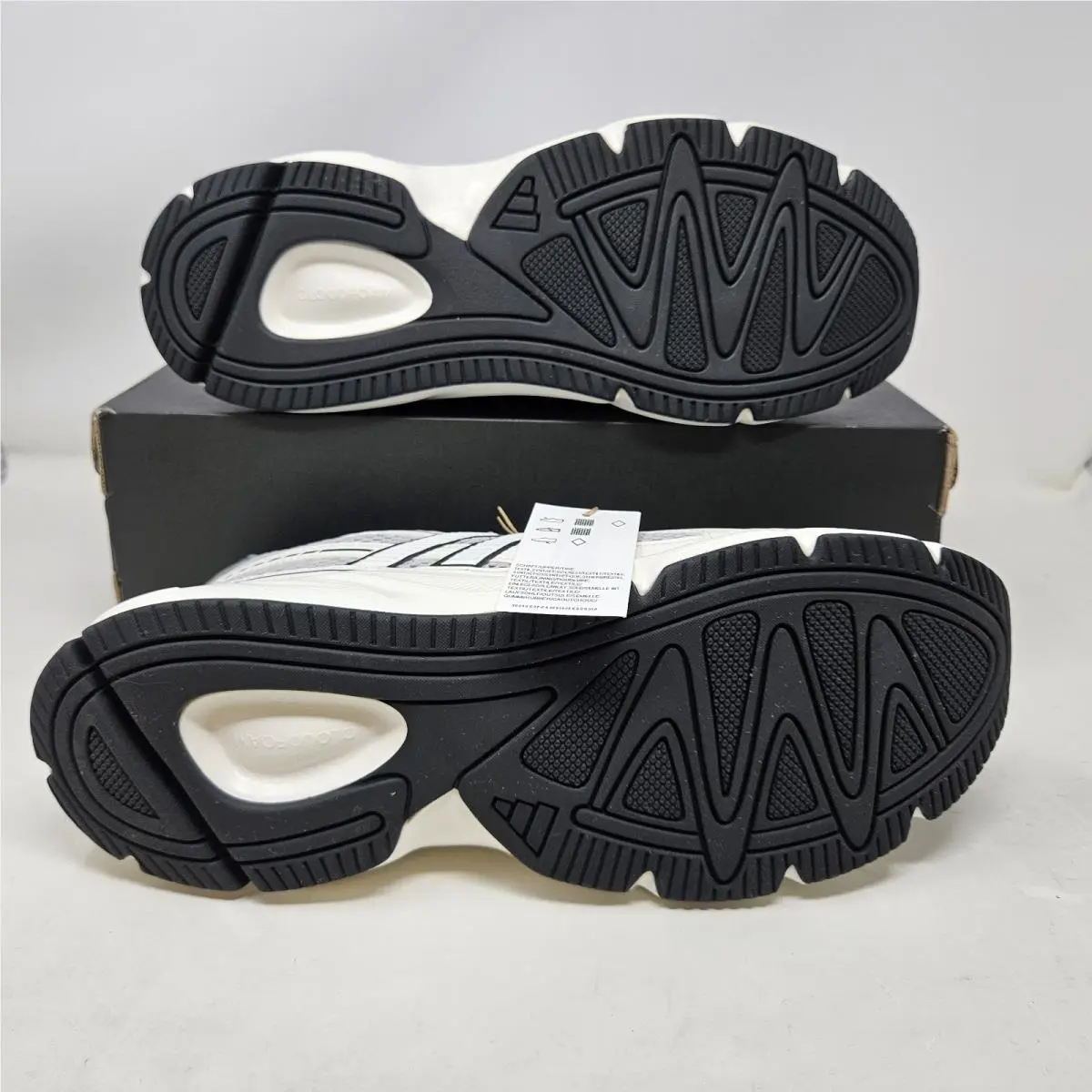 Adidas shoes - adidas Technochaos 2000 - Technochaos - HQ7282 - White 1