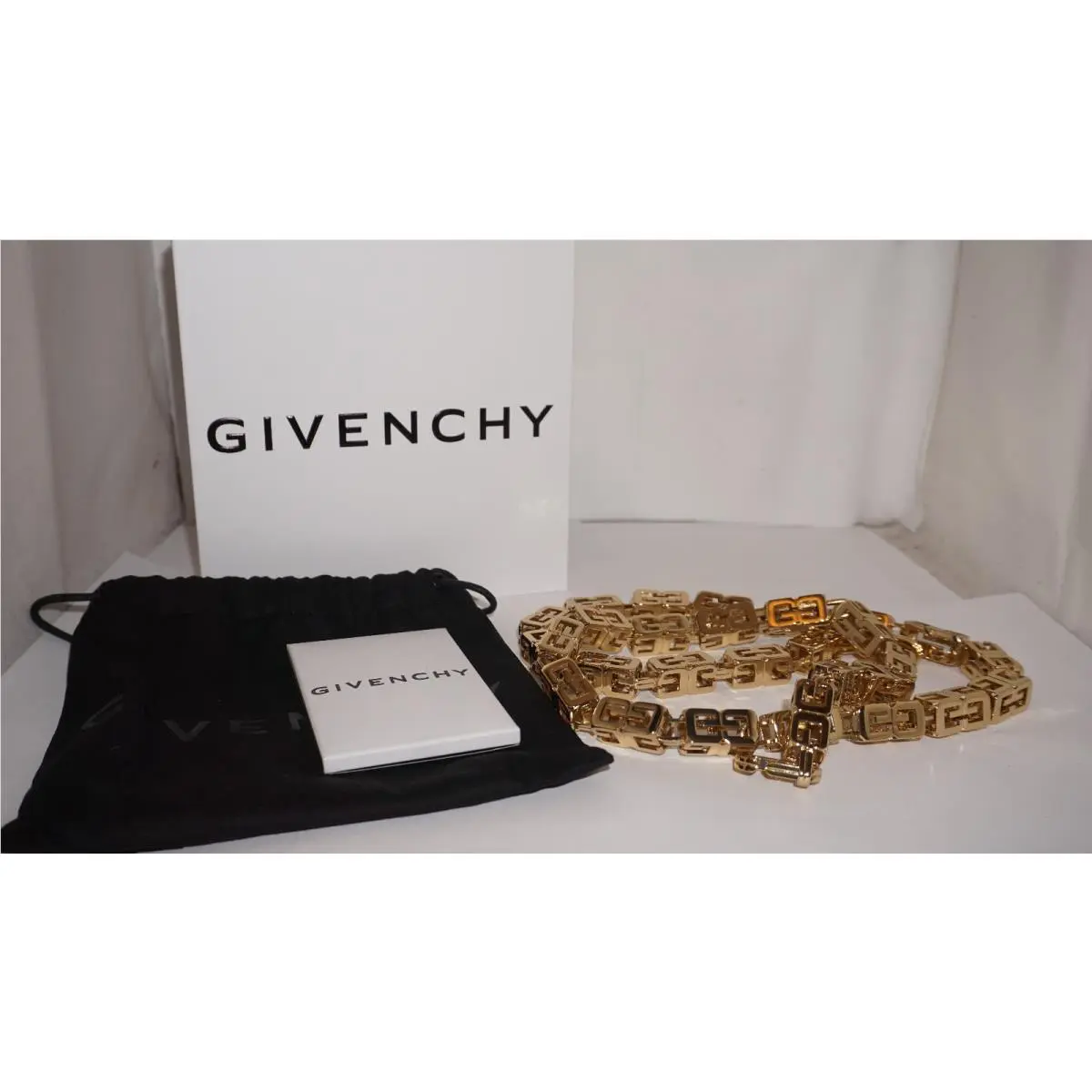 Givenchy Gold Chain W Hook Golden Made In Italy
