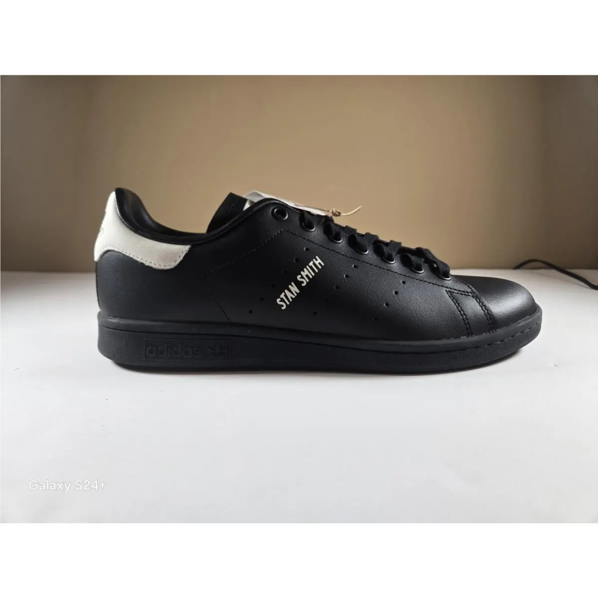 Adidas Stan Smith Mens Size 9.5 Coler Black Style Iu9396