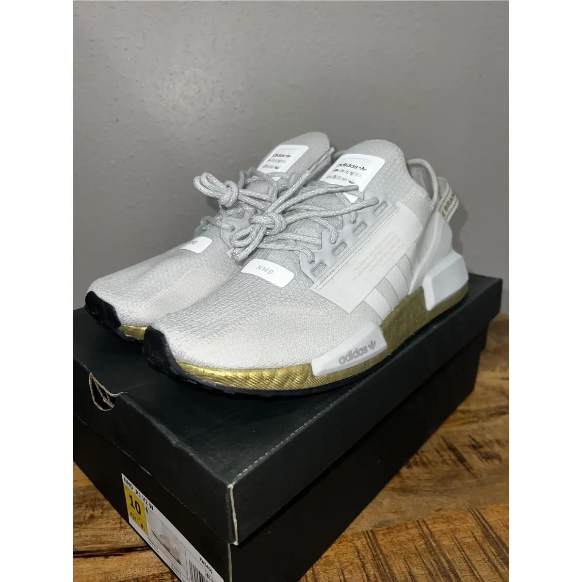 Adidas shoes - Adidas NMD_R1 V2 - FW5450 - White 0