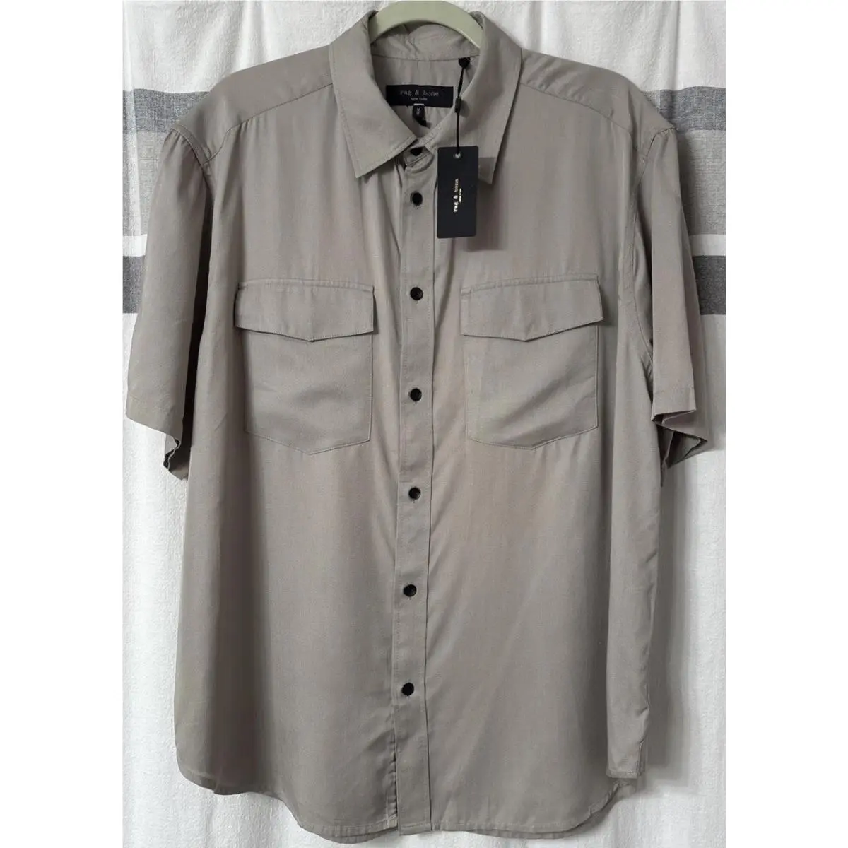 Rag and Bone Men’s Medium Matthew 2 Pocket Shirt Button Down Grey S/s
