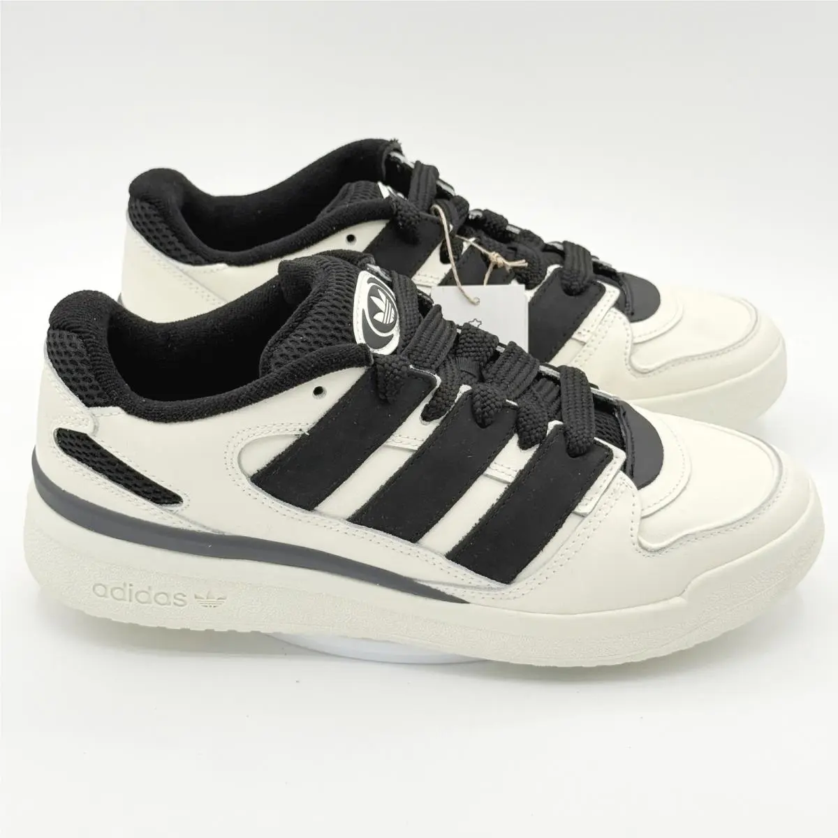 Adidas Forum 2000 Size 9 Mens White Black Grey JQ5241