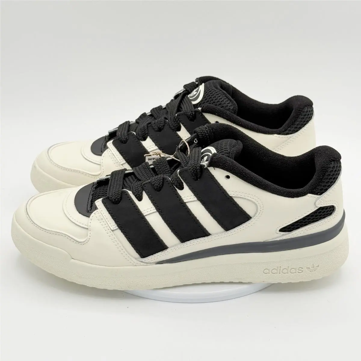 Adidas shoes - Forum 2000 - Forum - JQ5241 - White (UPC: 197620464630) 1