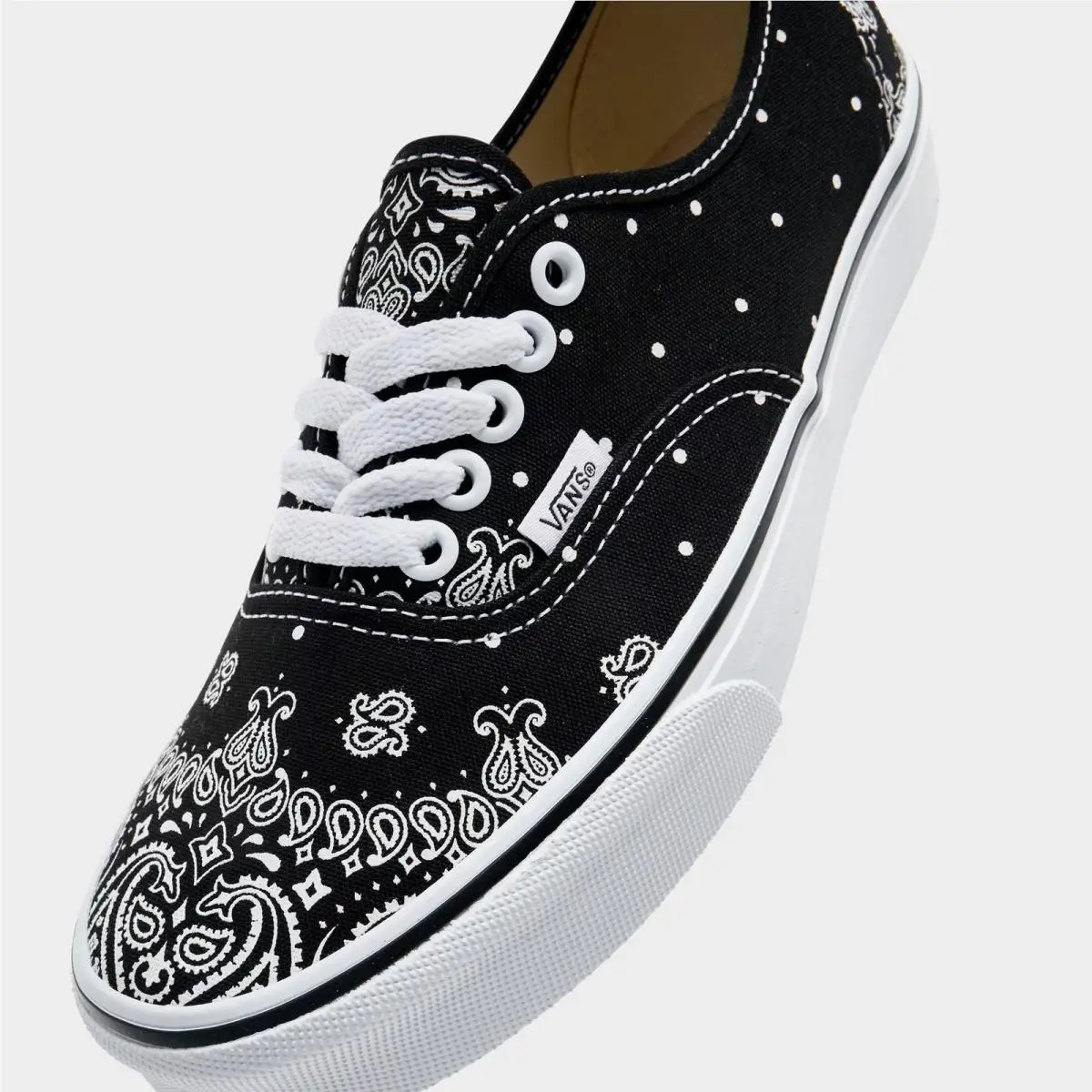 Vans shoes - 00Z0WBPR 001 - Bandana Black/Marshmallow 0