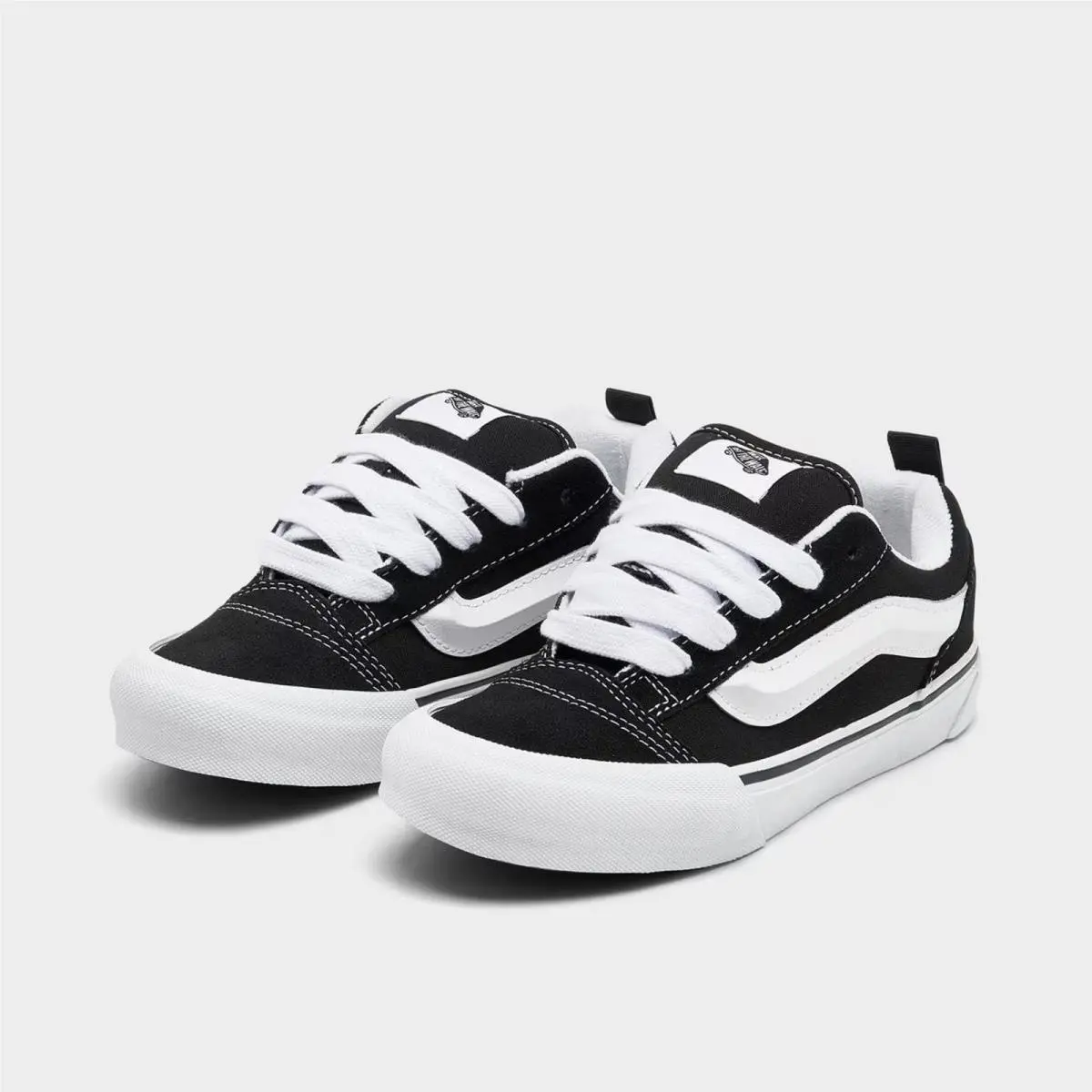 Vans shoes - 00CYU6BT 001 - Black/White 5