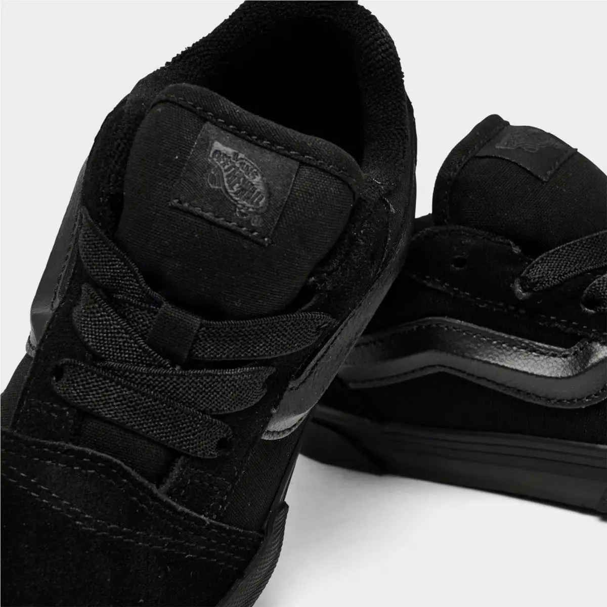 Vans shoes - 00EFBGDY 001 - Triple Black Suede 0