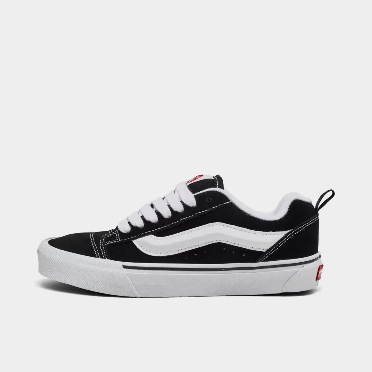 Women`s Vans Knu Skool Casual Shoes Black/white 09QC6BTW 001