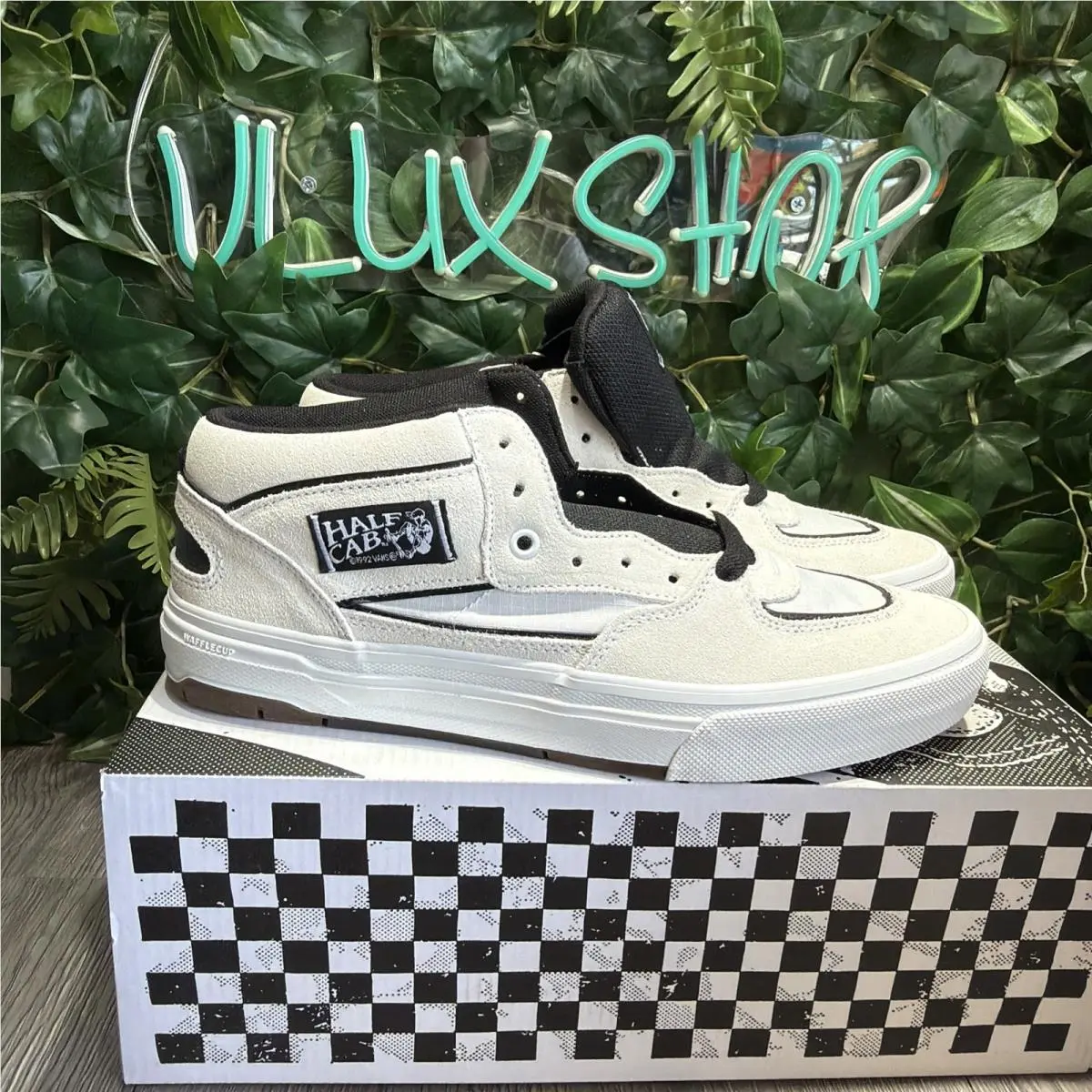 Vans Skate Half Cab Waffle Cup in White Black VN000D9ZYB2 Men`s Size 11