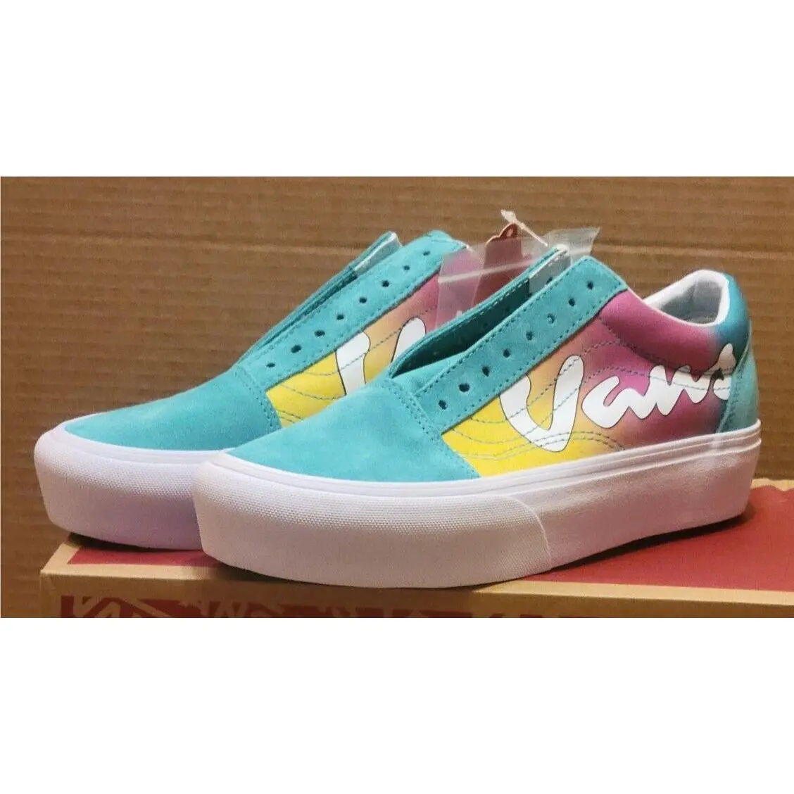 Vans Old Skool Platform Spring Fade 8.5 Women/7 Men VN0A5KRGB6
