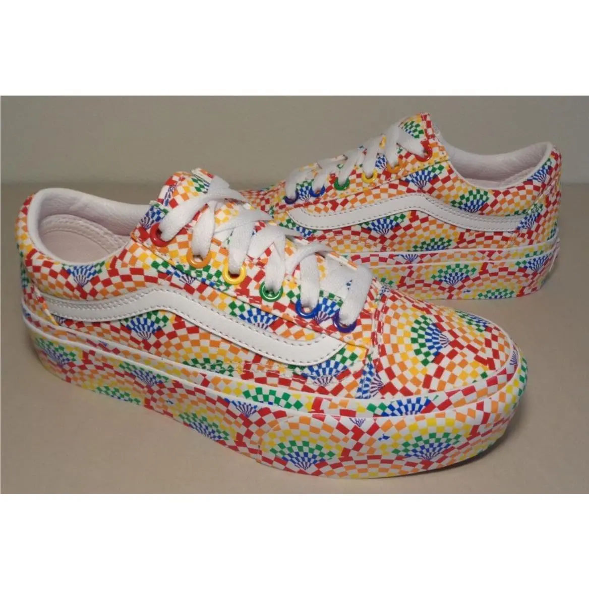 Vans Size 8 M Old Skool Platform X Pride Collection Sneakers Women`s Shoes