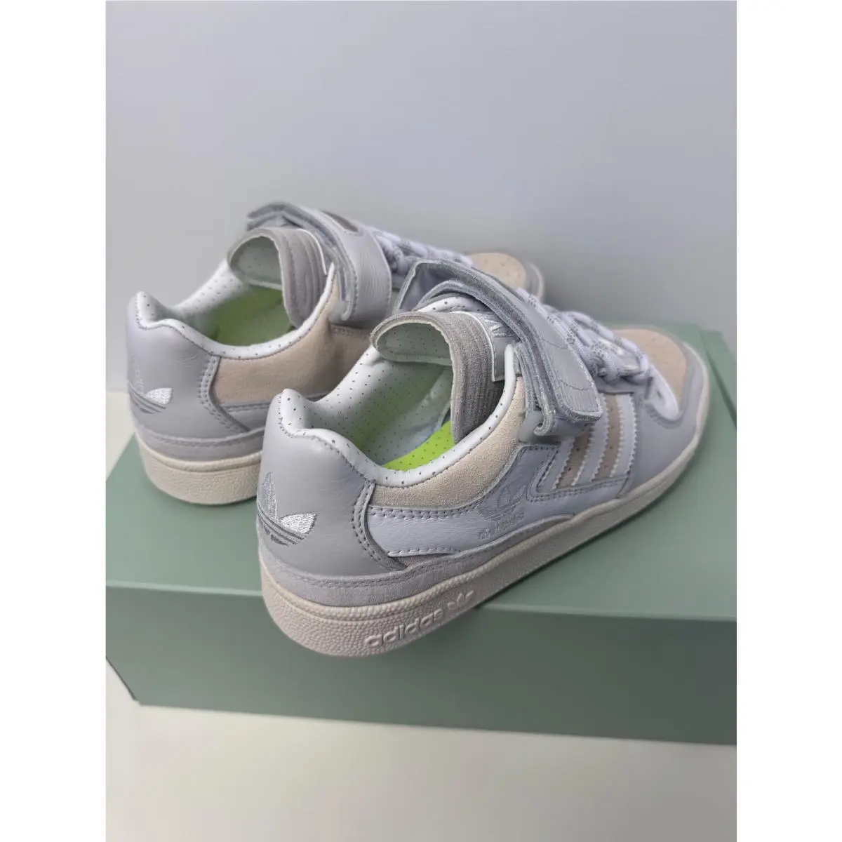 Adidas shoes - adidas Forum Low - Forum Low - FZ4389 - White 2