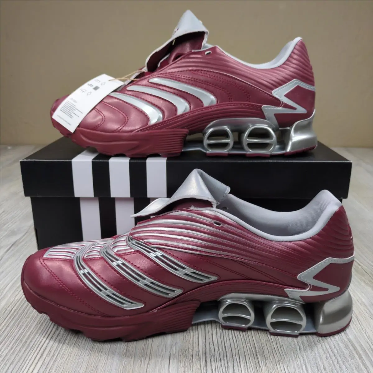 Adidas shoes - Red 0