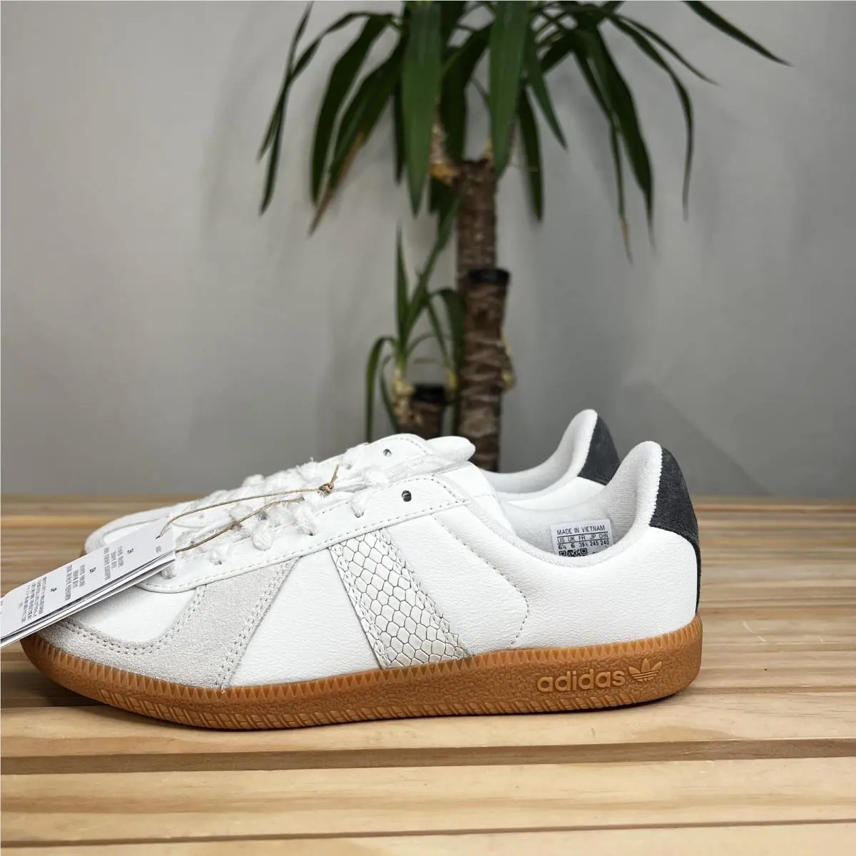 Adidas shoes - adidas BW Army - Army - JP8367 - White 0