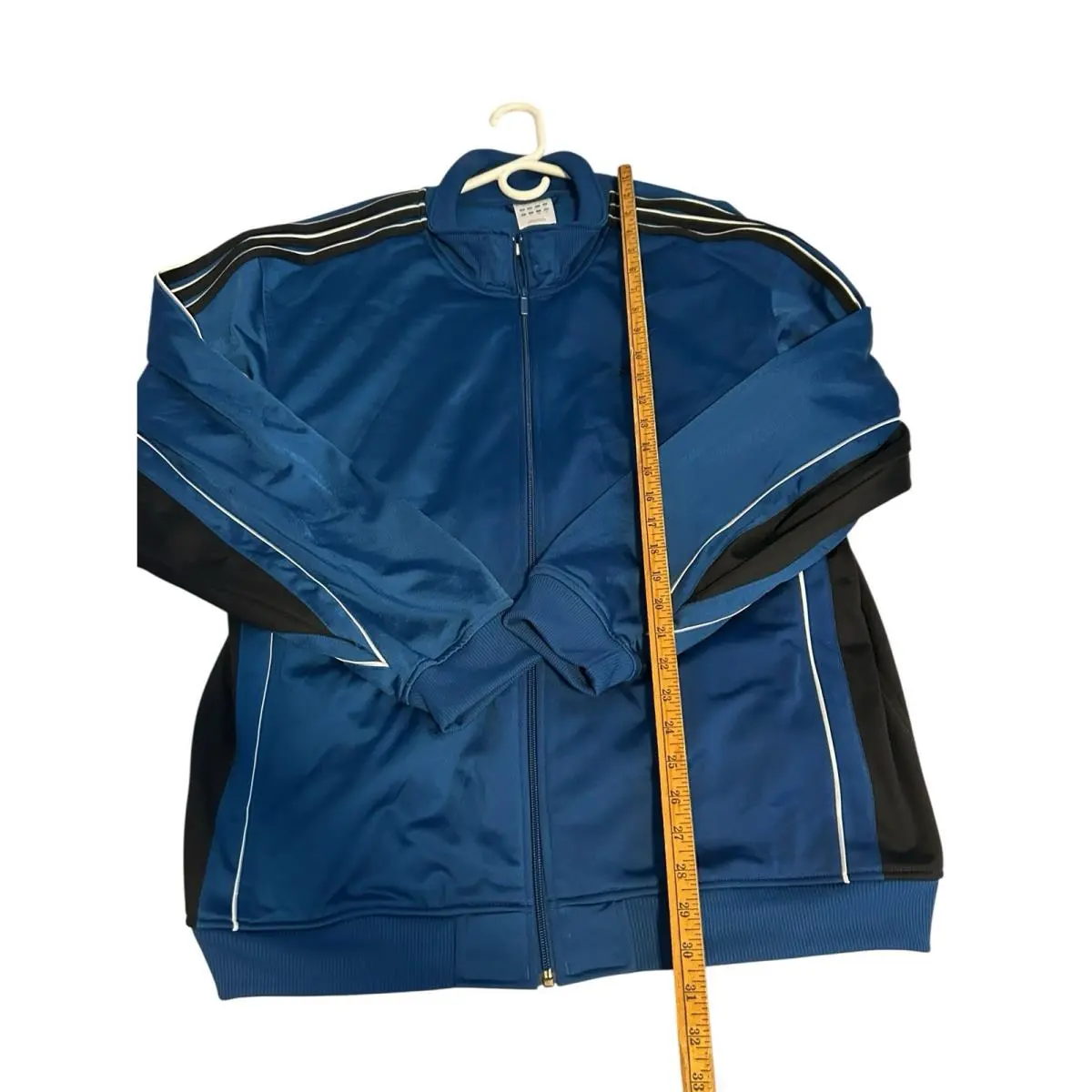 Adidas clothing - Blue 3