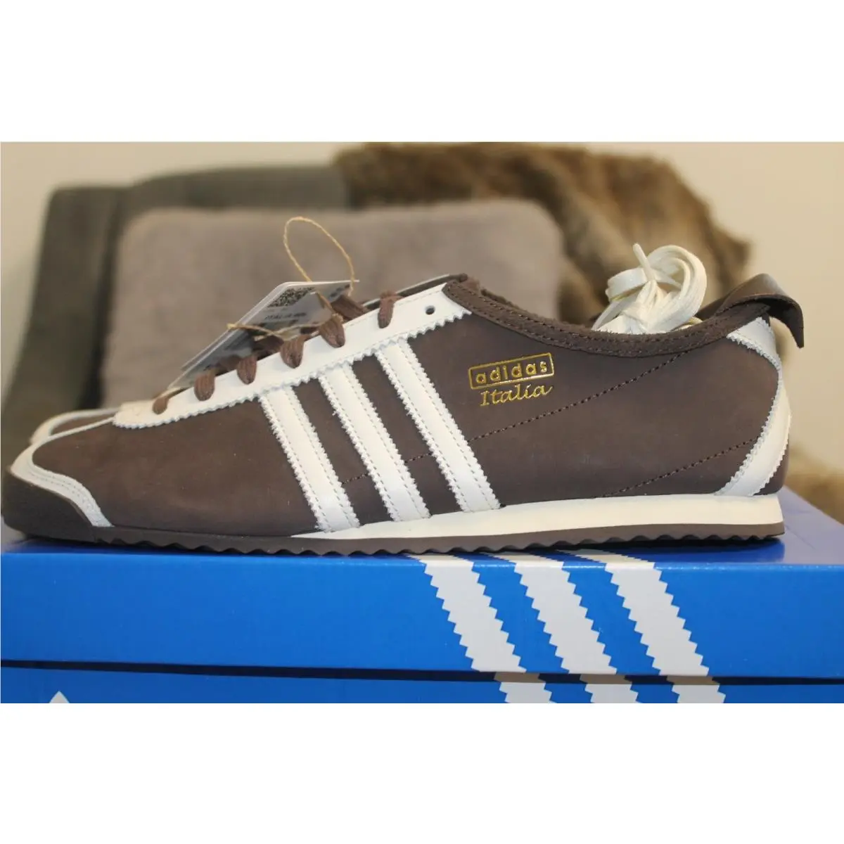 Adidas shoes - SHOESIH9147 - SHOES-IH9147 - Brown 3