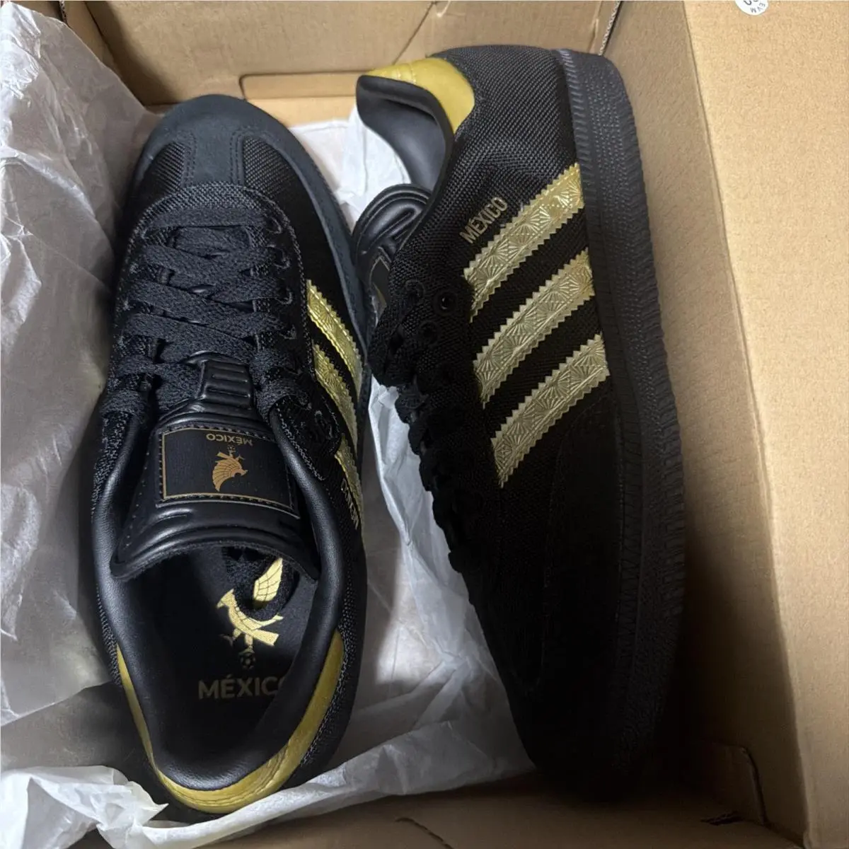 Adidas shoes - Gold/Black 0
