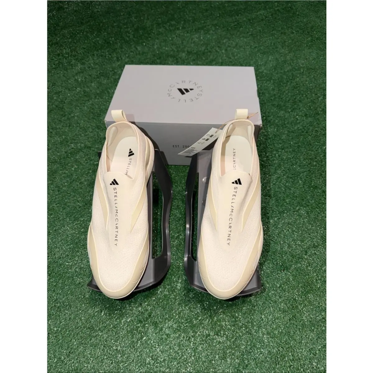 Adidas Taekwondo By Stella Mccartney Low Top Training Shoes Beige 8.5M/9.5W