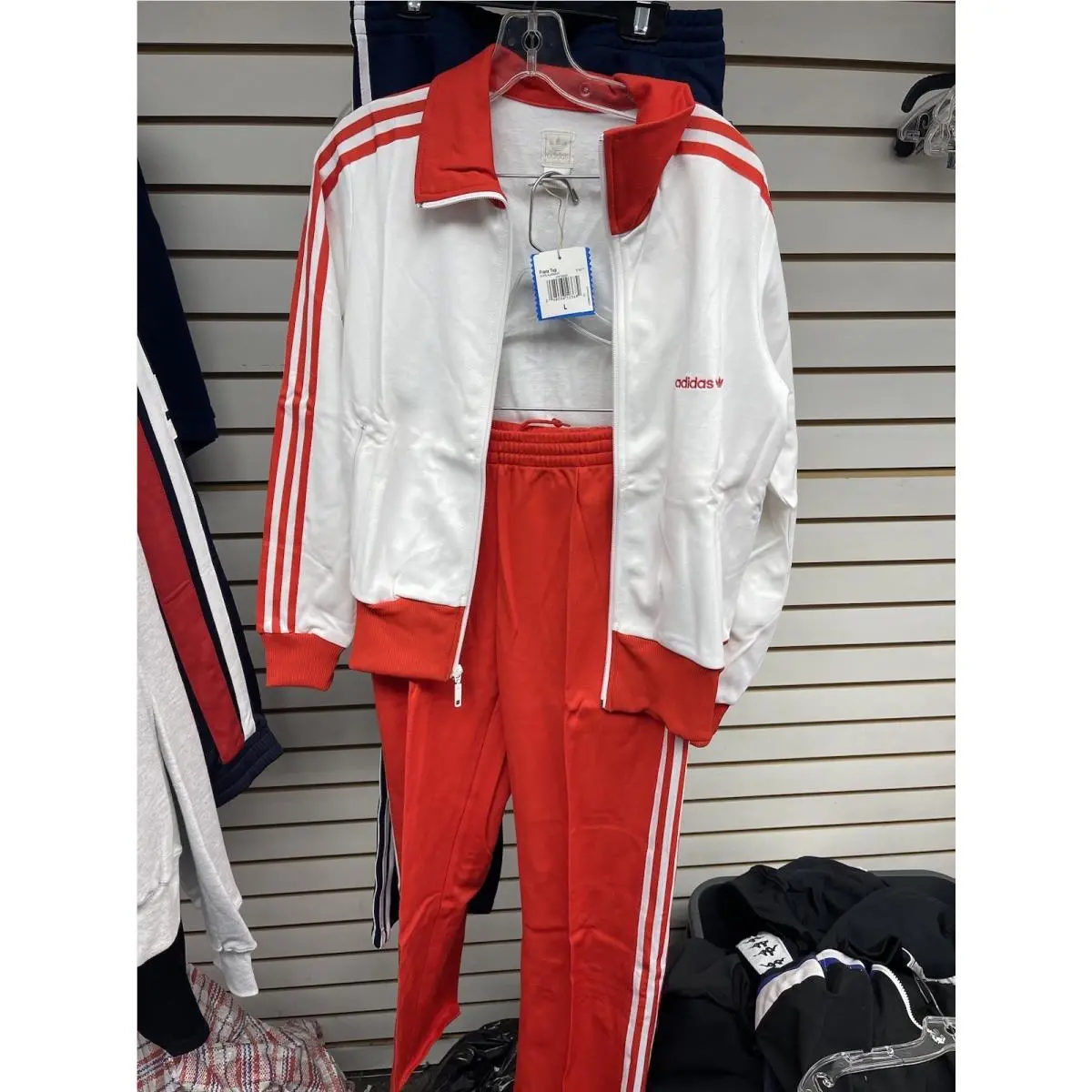 Adidas clothing - Red 0