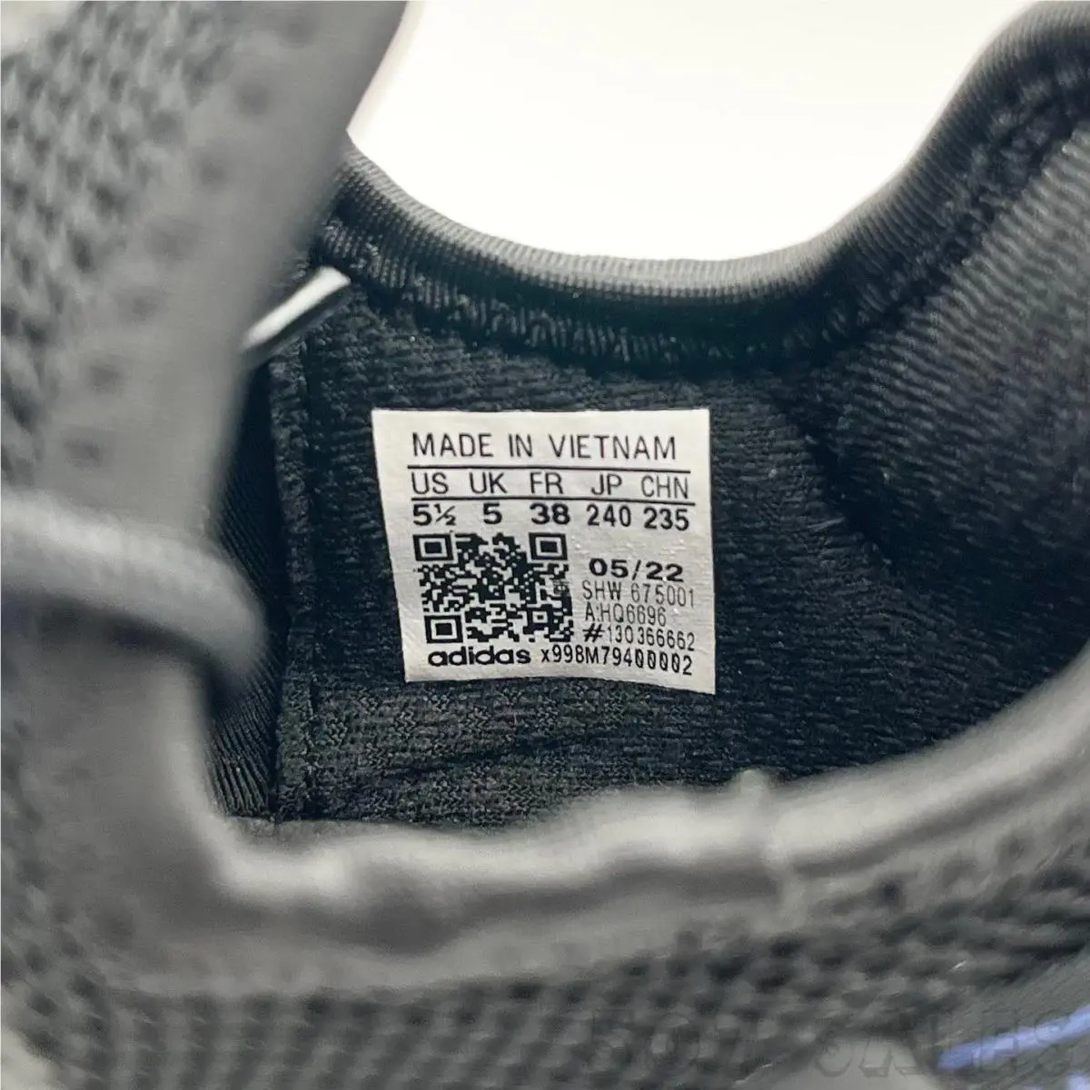 Adidas shoes - adidas NMD R1 V2 J - HQ6696 - Black (UPC: 4065431097940) 7