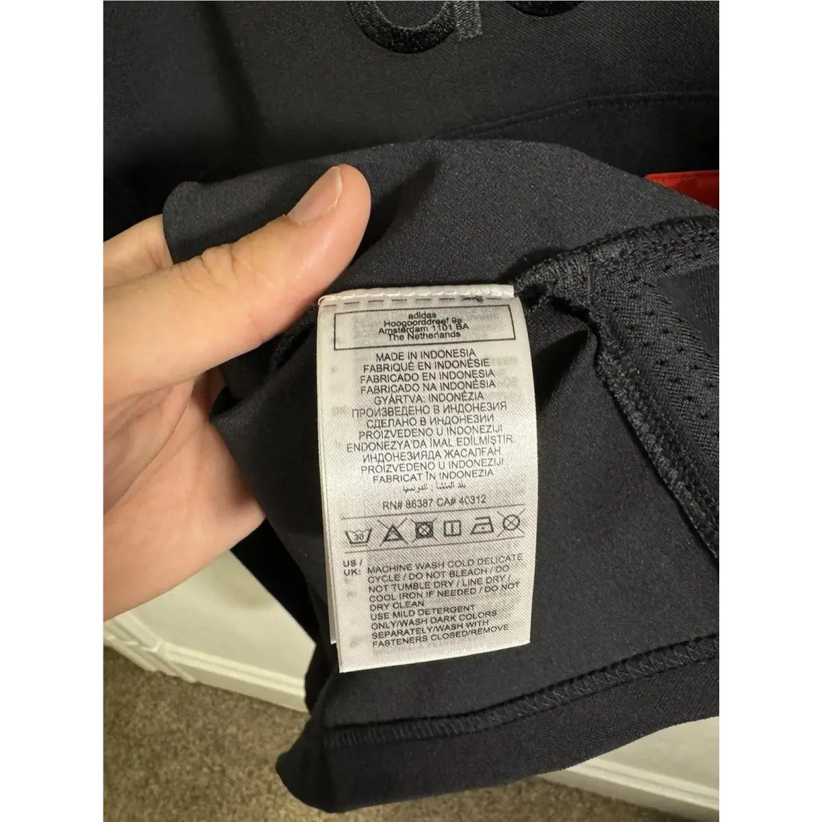 Adidas clothing - Black 6