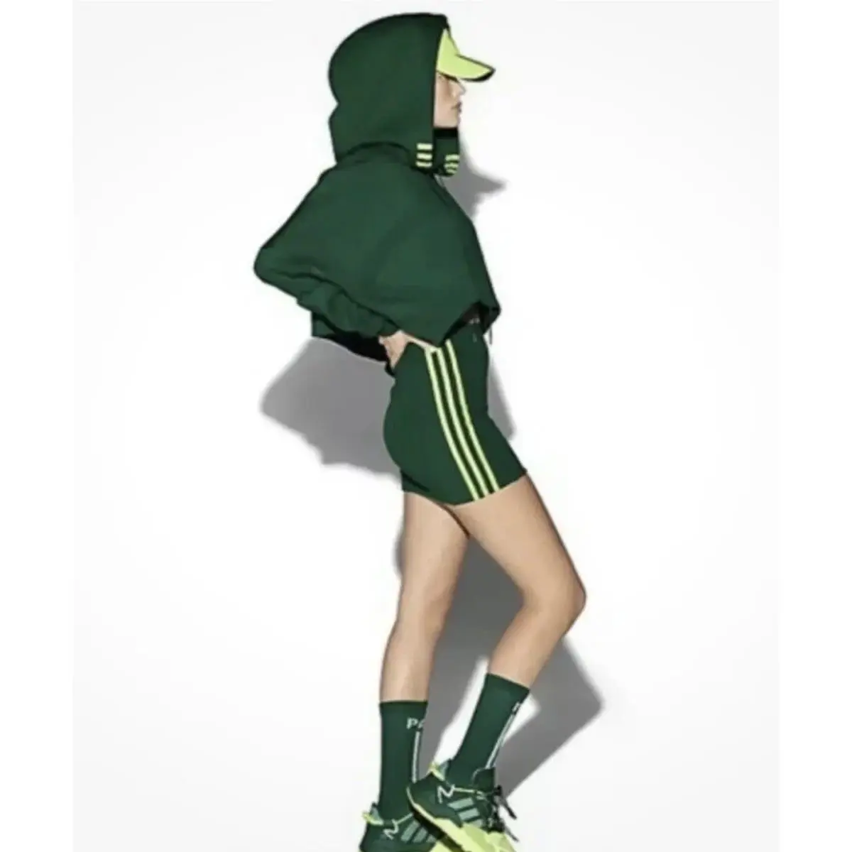 Adidas clothing - Green 3