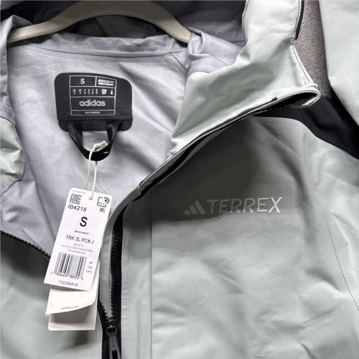 Adidas clothing - 20000MM - 20000MM - Gray 1