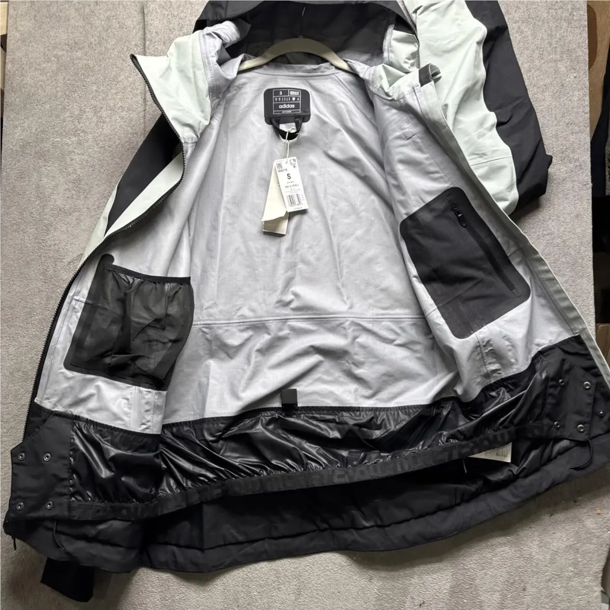 Adidas clothing - 20000MM - 20000MM - Gray 9