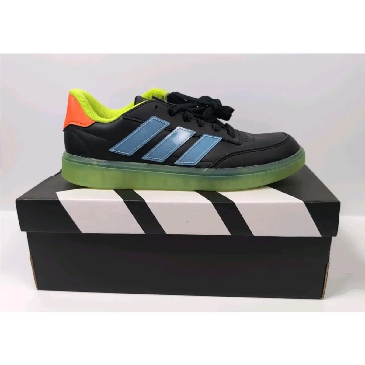 Adidas Courtblock J Black Tennis Shoes Neon Green Sole Youth Size 7