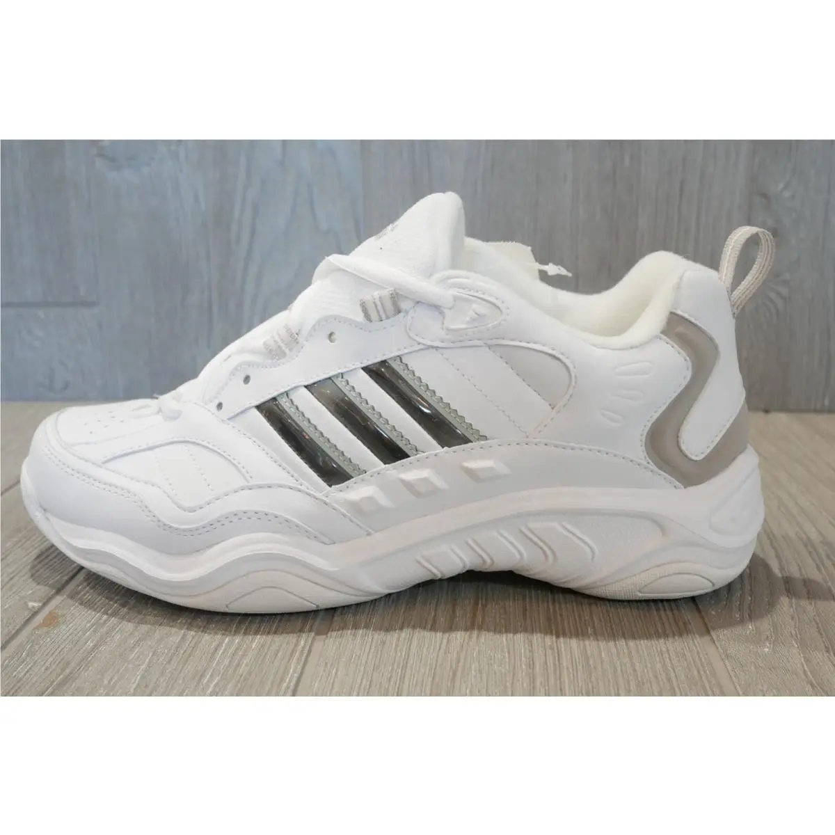 Vintage Adidas Classic Trainer 2001 White Leather Shoes Women 8 Oss