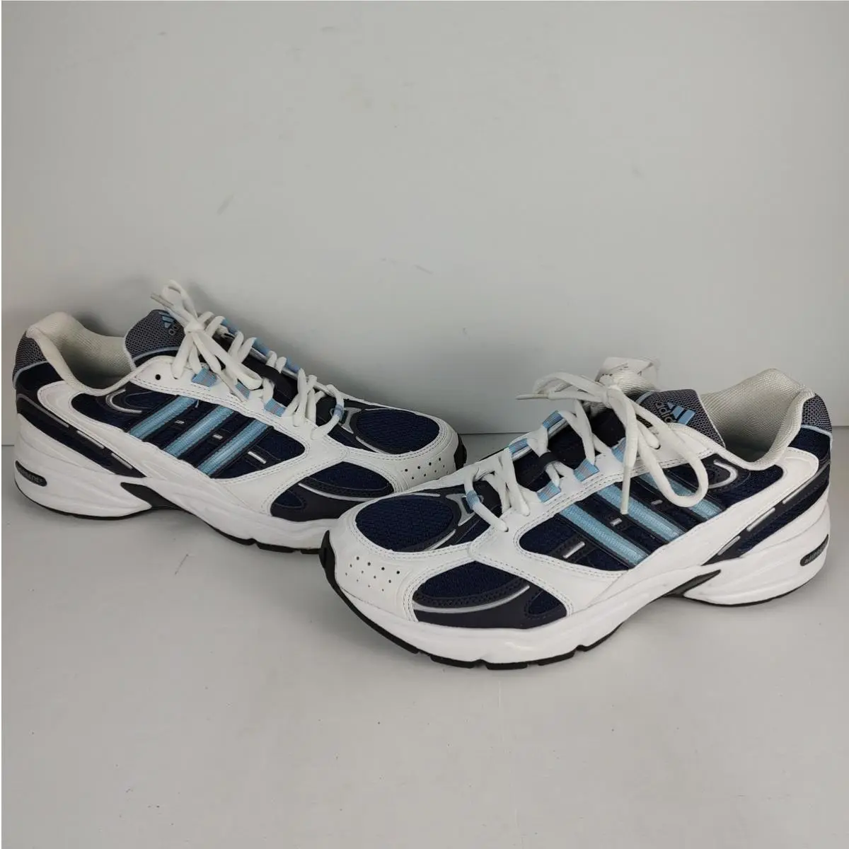 Adidas shoes - White 0