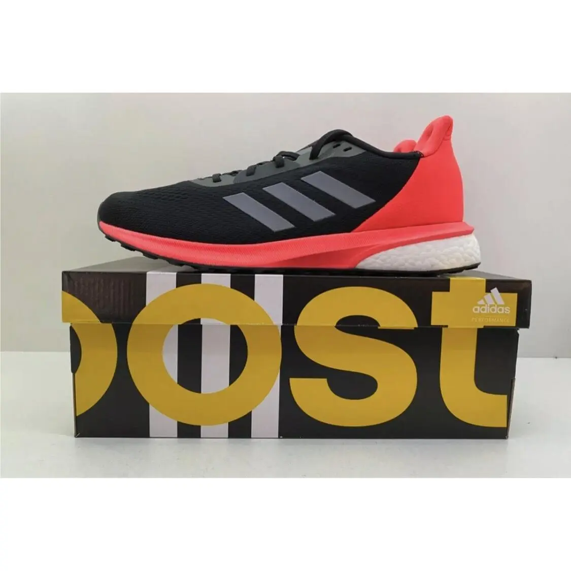 Adidas Astrarun Boost Ultra Running Shoes Mens Size 11