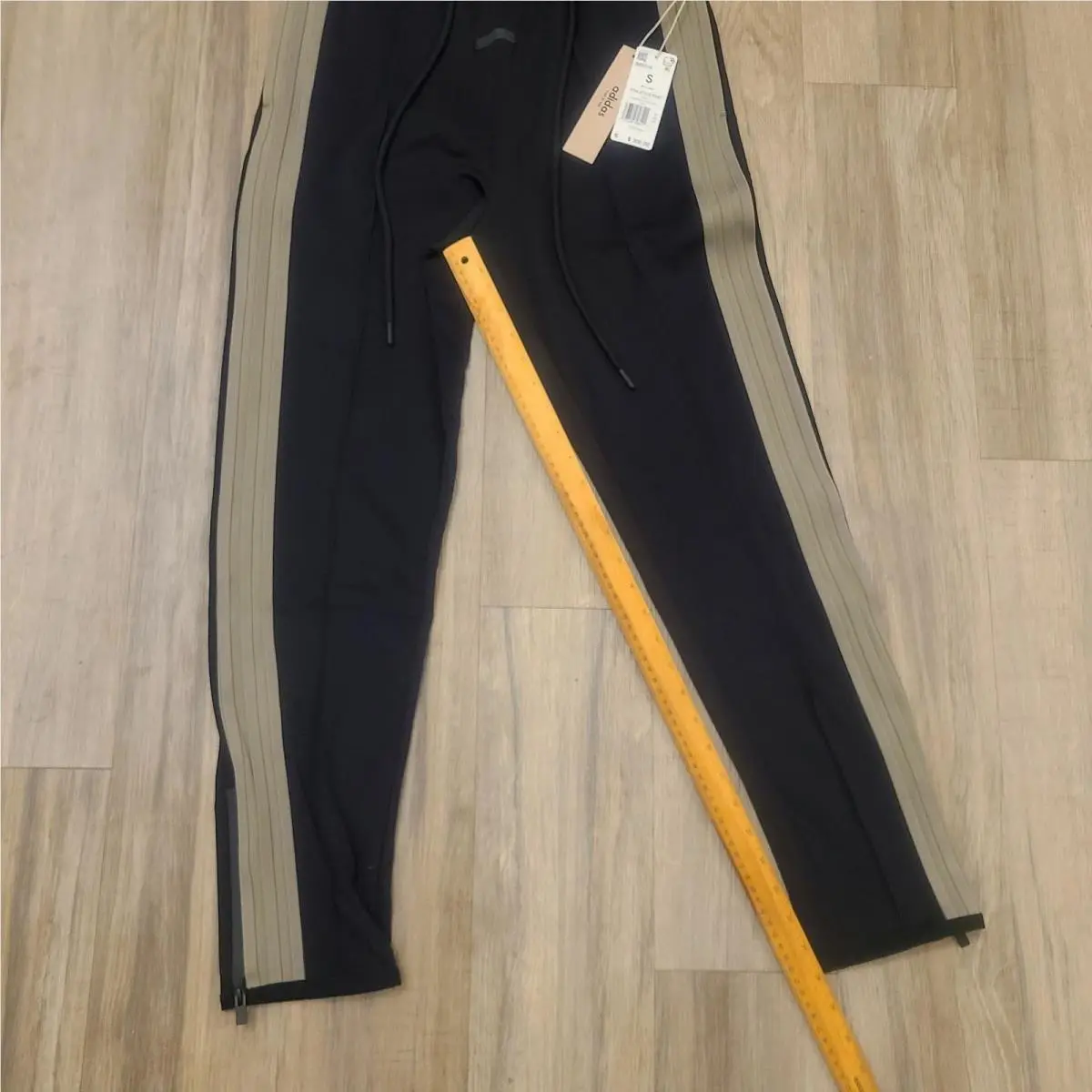 Adidas clothing - Black 9