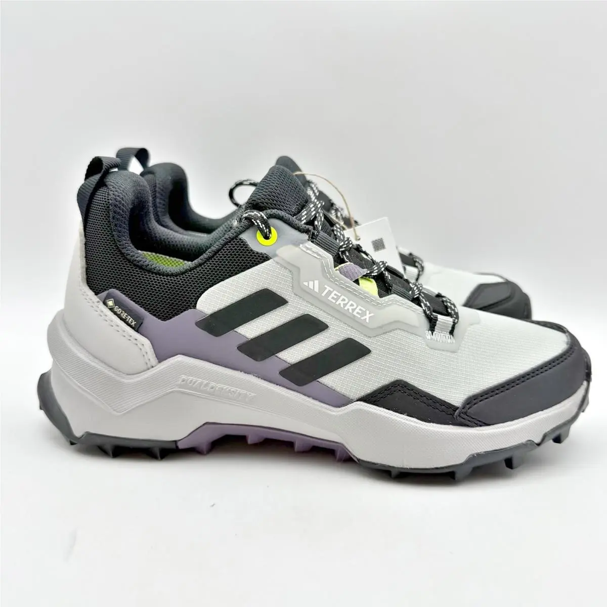 Adidas shoes - Black (UPC: 196464919344) 1