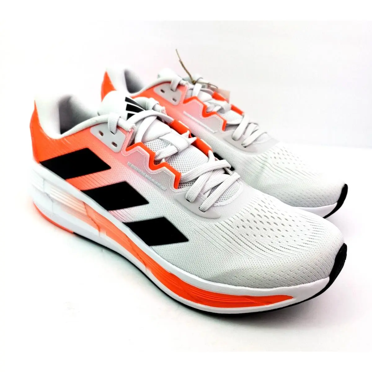 Adidas Questar 3 Mens Sz 11.5 White Solar Red Black Running Sneaker Shoes ID6315