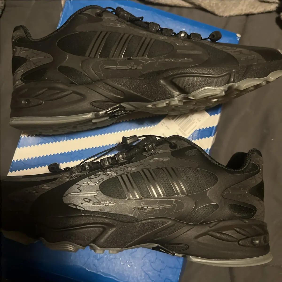 Adidas shoes - 100 Thieves x adidas Savage - JR5538 - Black 2