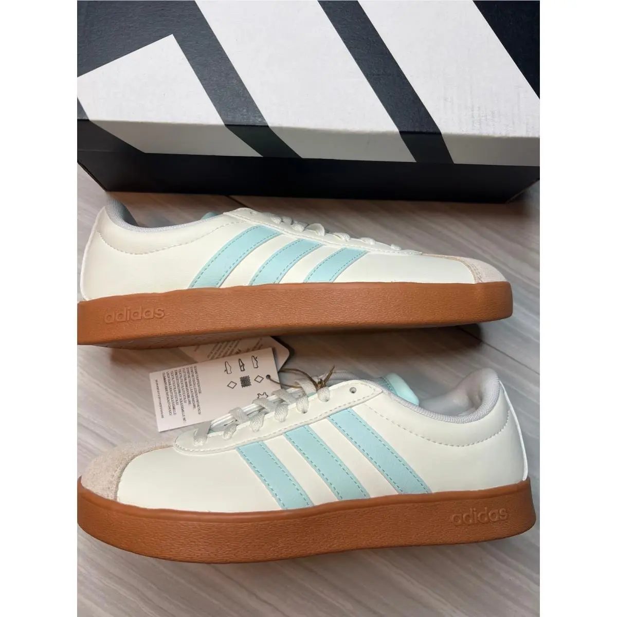 Adidas VL Court Base Size 5.5 Youth in The Box. Sportswear Shoe