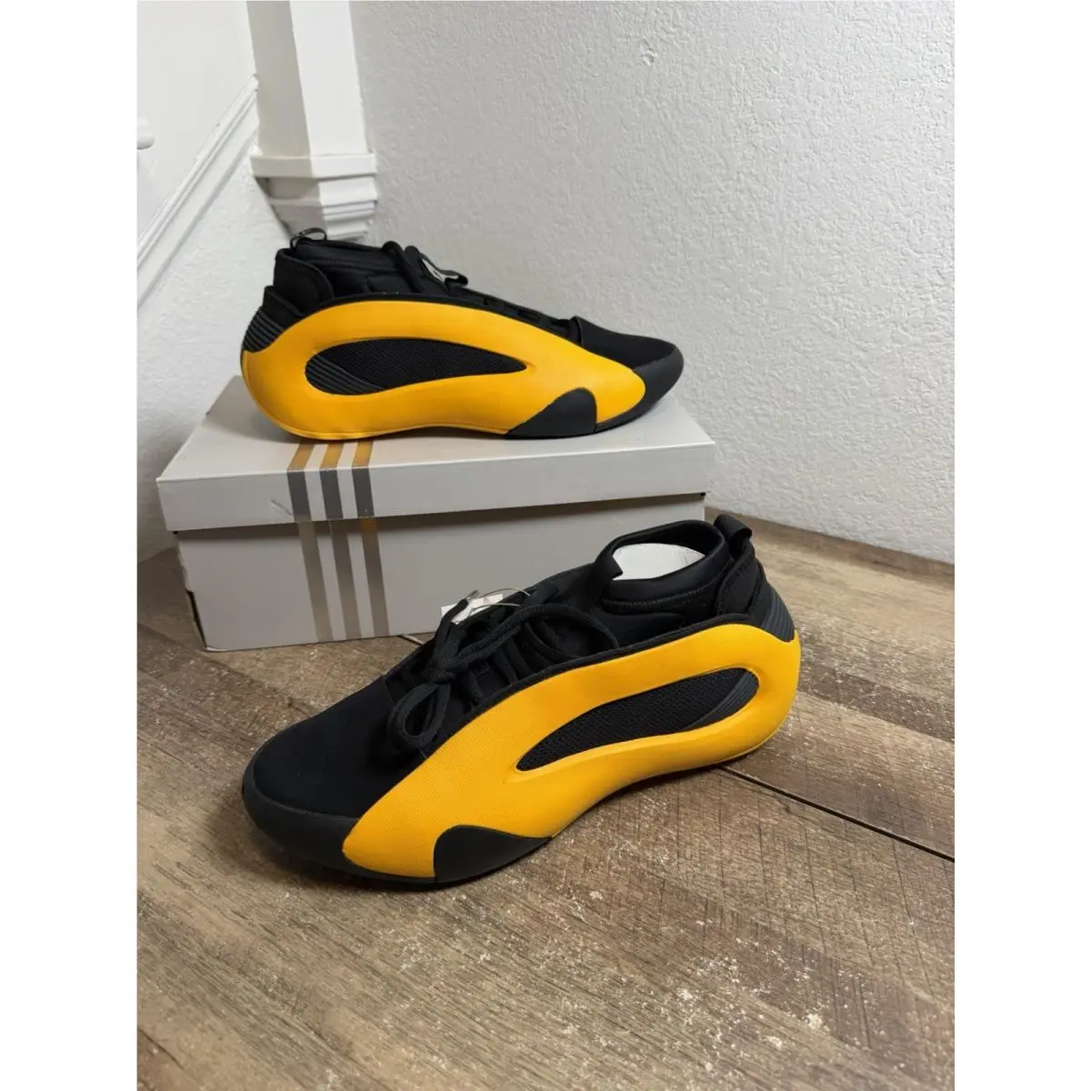 Adidas shoes - Harden Vol. 8 - Harden - Ig6589 - Yellow 0
