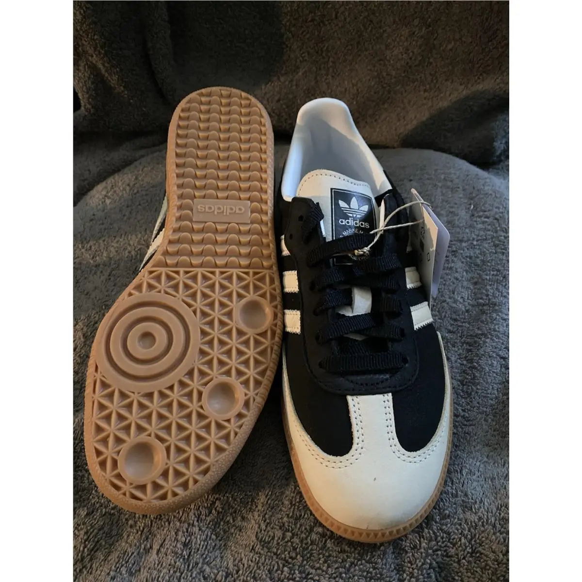 Size 7.5 Adidas Samba OG W
