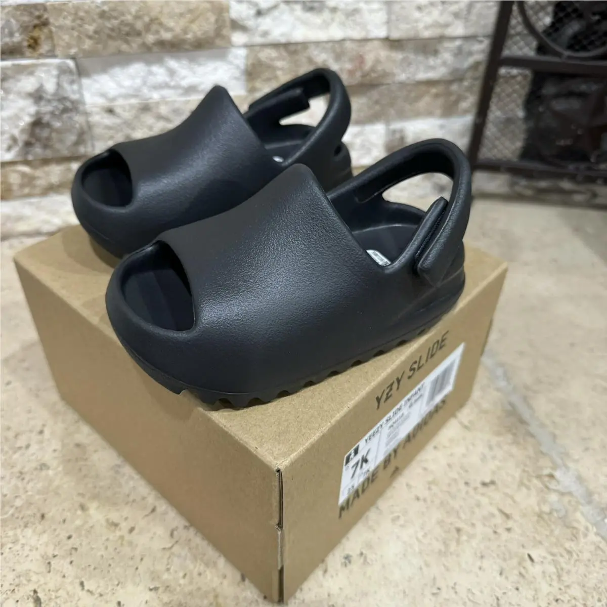Adidas shoes - YEEZY - YEEZY - Onyx 2