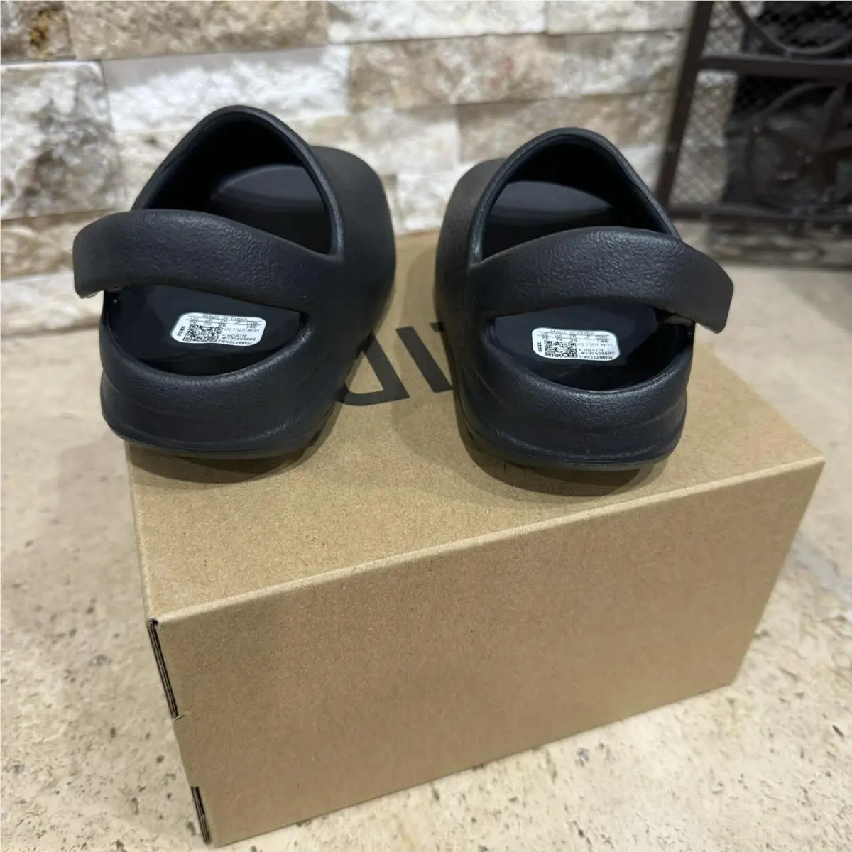 Adidas shoes - YEEZY - YEEZY - Onyx 3