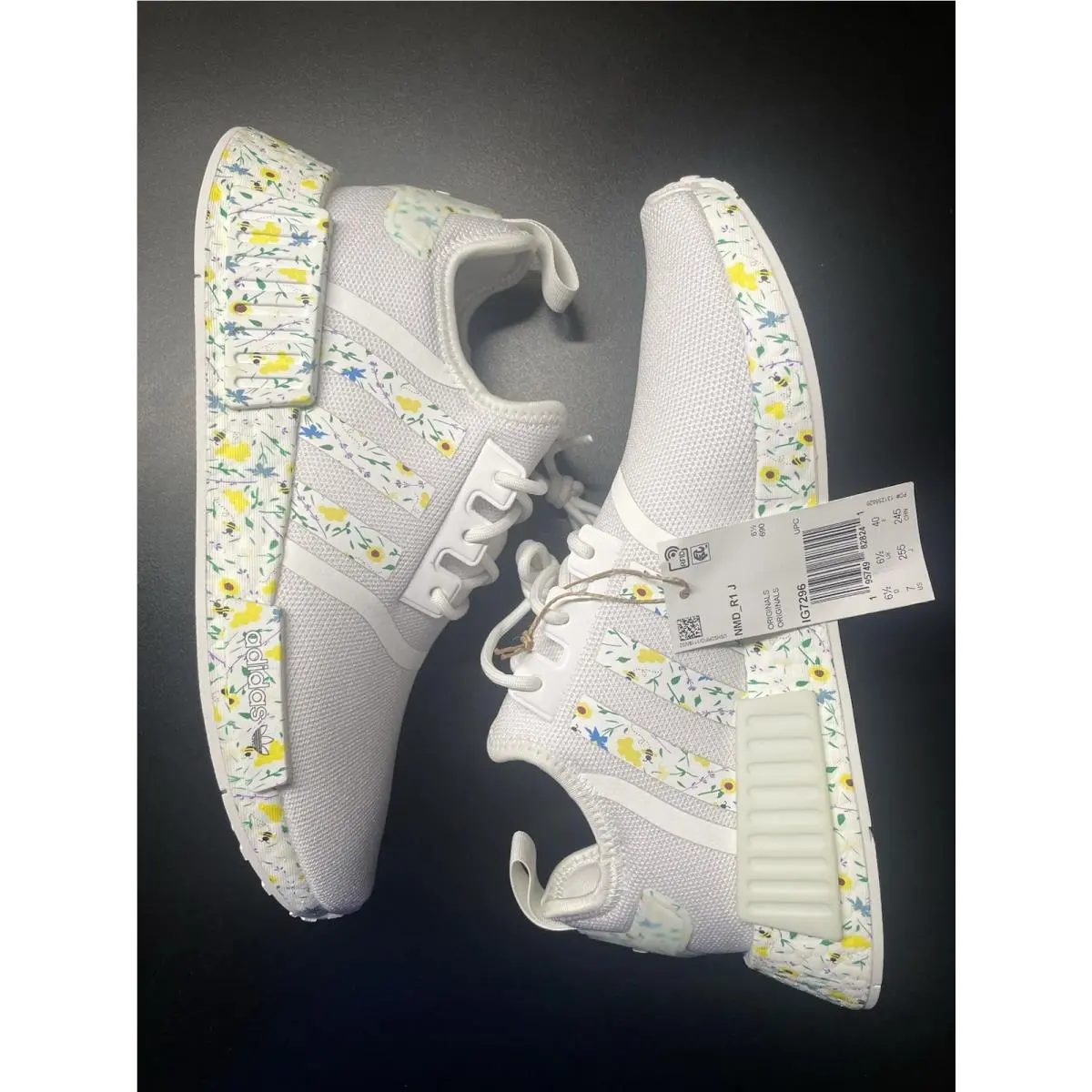 Adidas Big Kids` Originals Nmd R1 Shoes - Multi/ftwr White/ftwr White Size 7