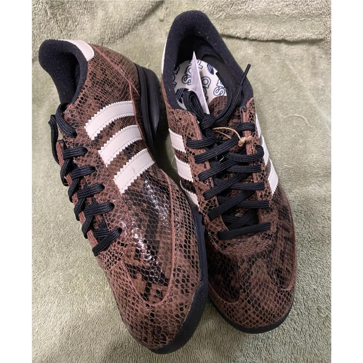 Adidas shoes - adidas SL 72 - JS3981 - Brown 2