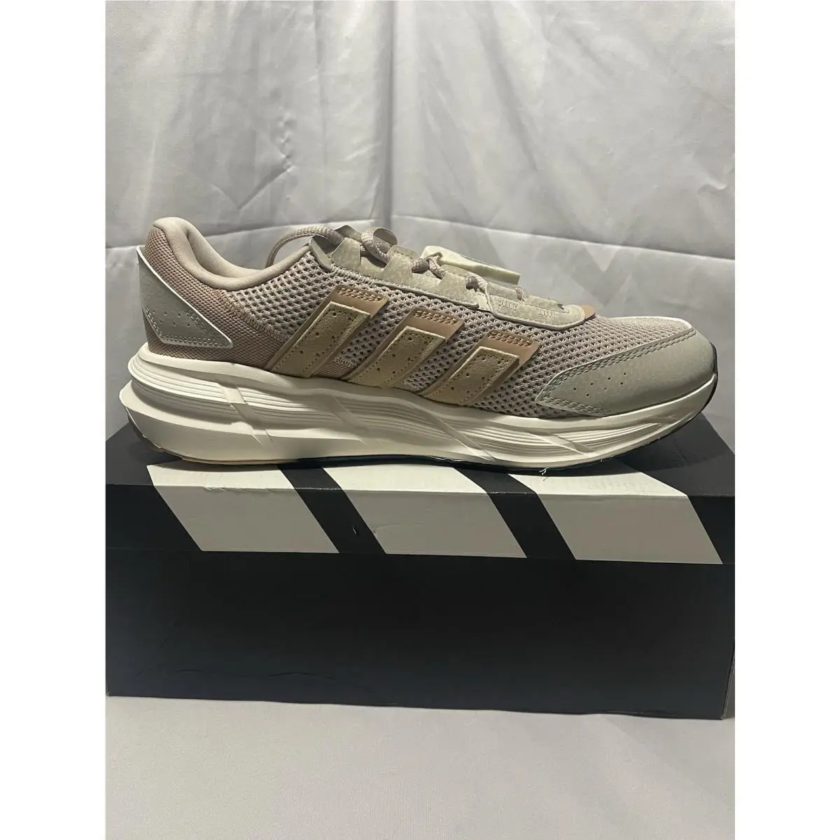 Adidas shoes - adidas Astrastar - Astrastar - JQ6081 - Beige 0