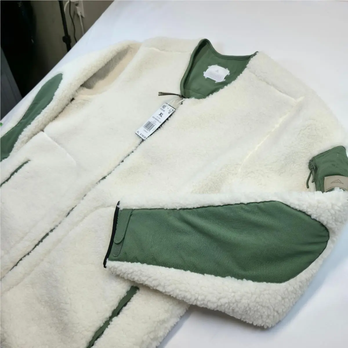 Adidas clothing - Cream 1