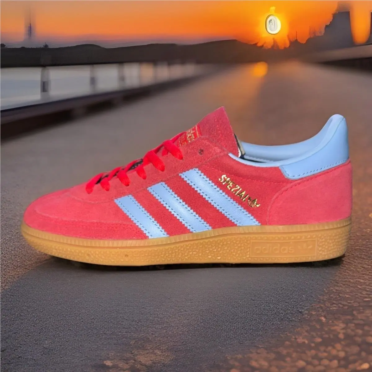 Women`s Size 7 Adidas Handball Spezial Red Blue JR3607