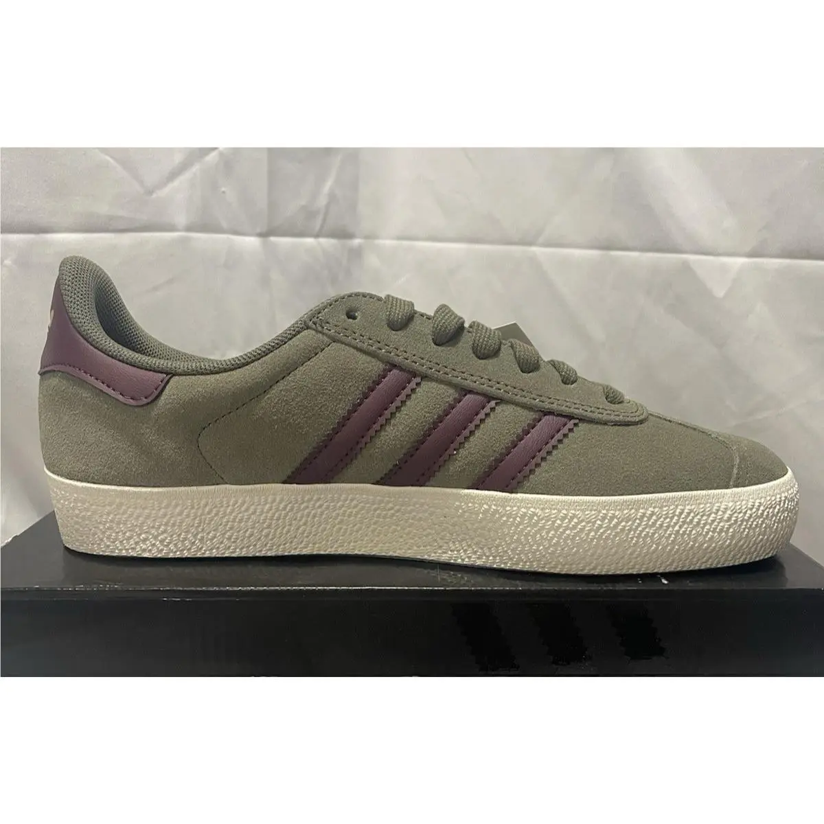 Adidas shoes - adidas Gazelle - Gazelle - KI3205 - Olive 0