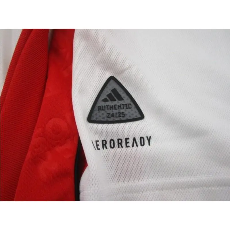 Adidas clothing - White 3