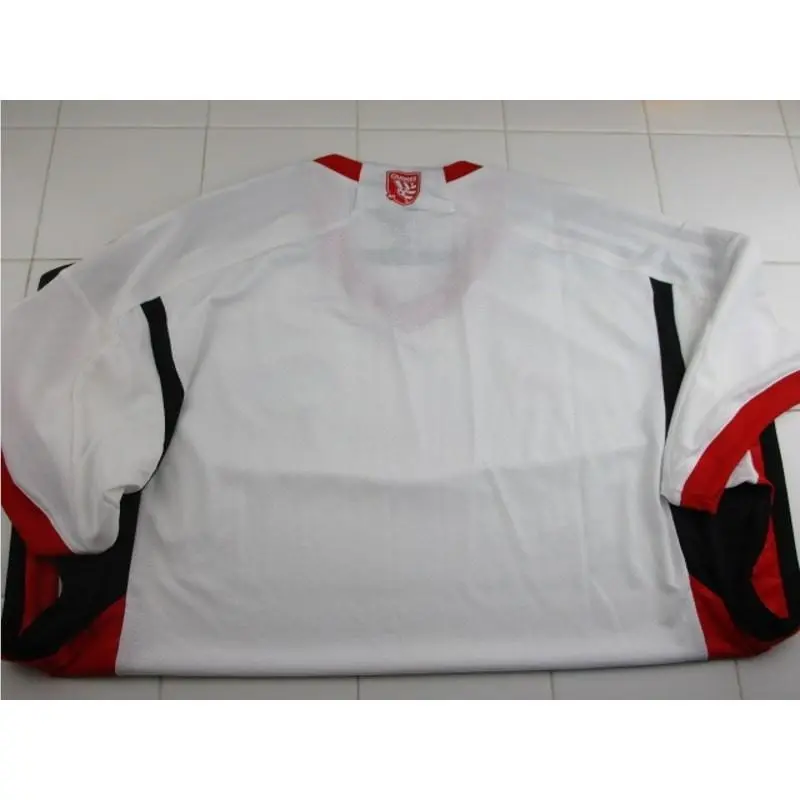 Adidas clothing - White 4